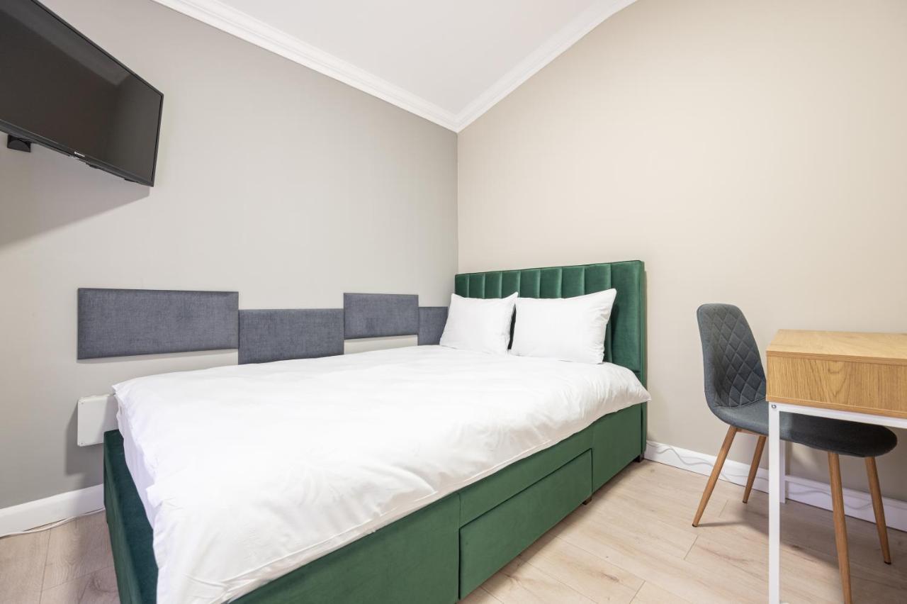 Appartement House Flat à Oradea Extérieur photo